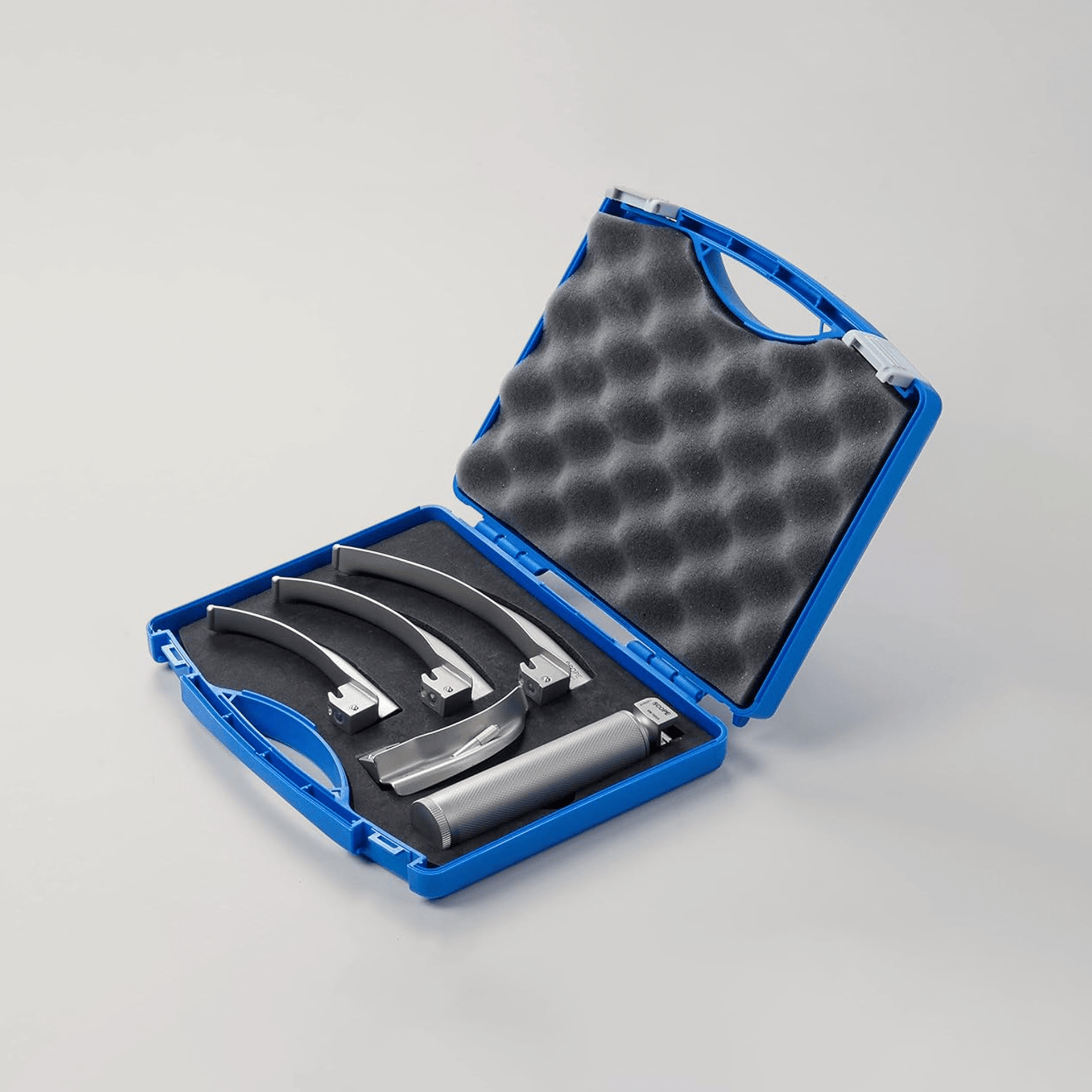 Laryngoscopes
