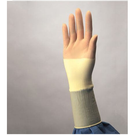 Cardinal Health  Protexis® PI Micro Surgical Glove 11.3" 50 pair/box, 4 box/case 2D73PM55
