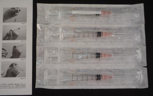 Sol - M Sol - Care™ 3mL Luer Lock Safety Syringe with Exchangeable Needle 25g X 1" 100 each/box, 8 box/case 100079IM - A Medi Supplies